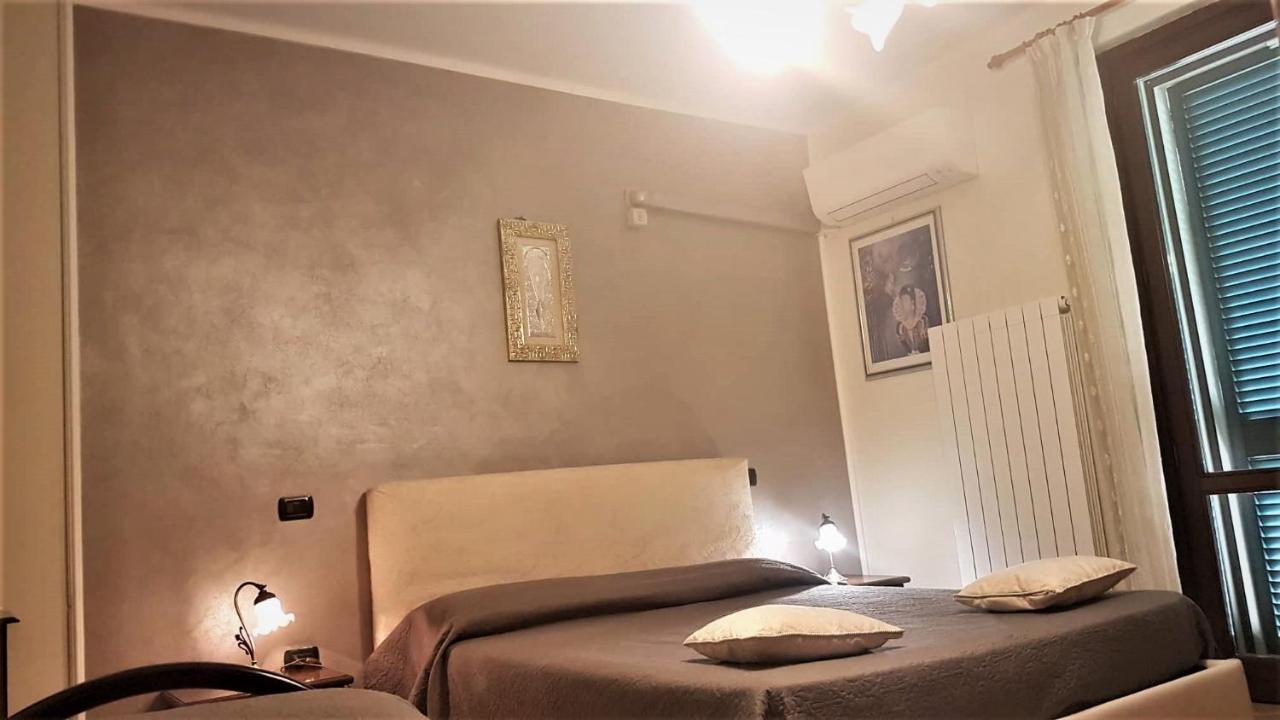 Elisa House Bed & Breakfast Foligno Exterior foto