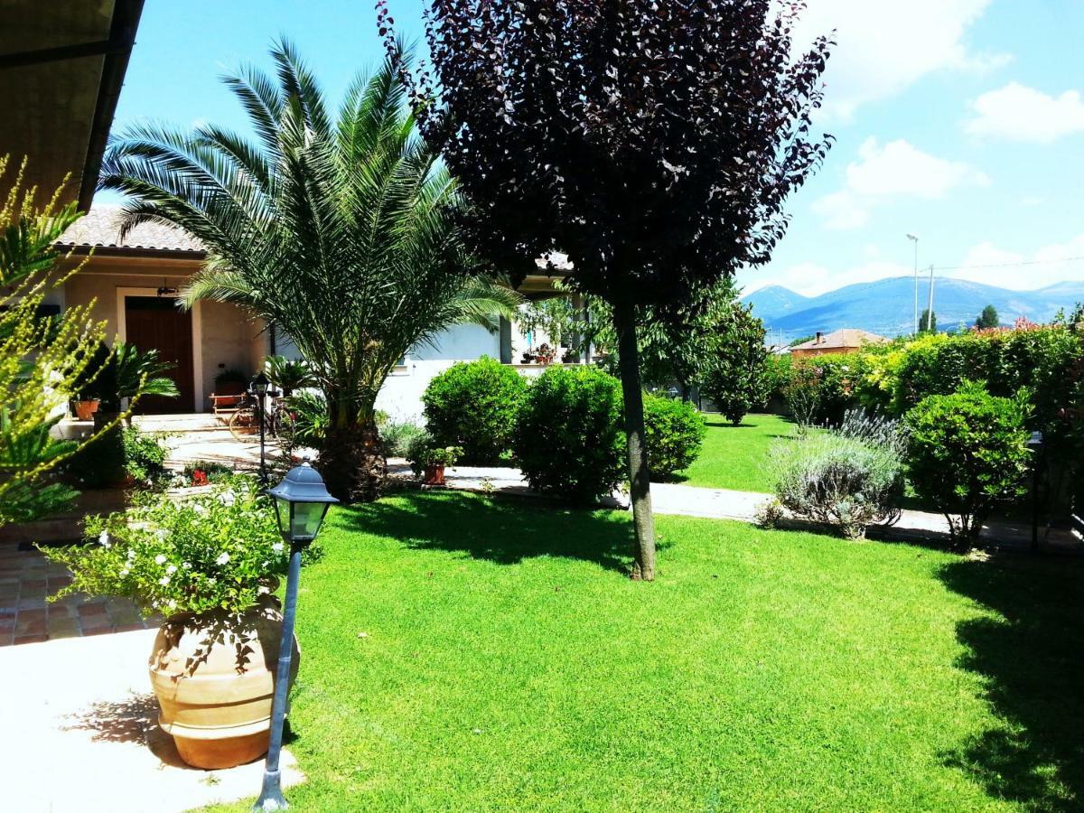 Elisa House Bed & Breakfast Foligno Exterior foto