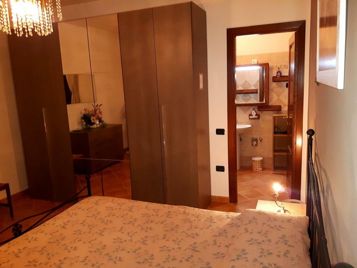 Elisa House Bed & Breakfast Foligno Exterior foto